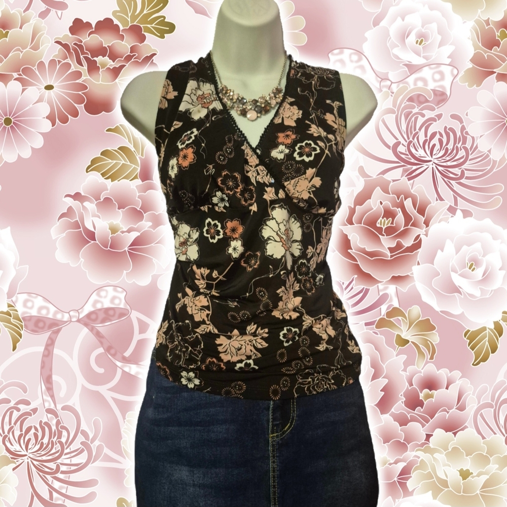 Julie's Closet Black and Cream Floral Blouse